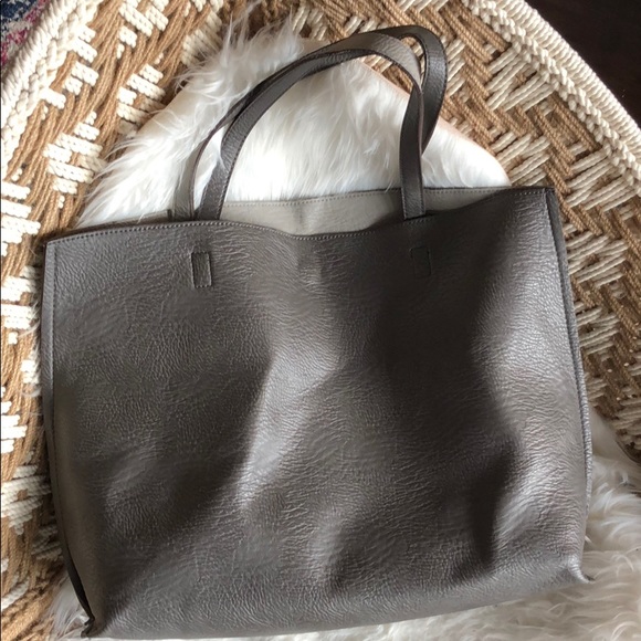 Gray faux leather tote - Picture 1 of 3